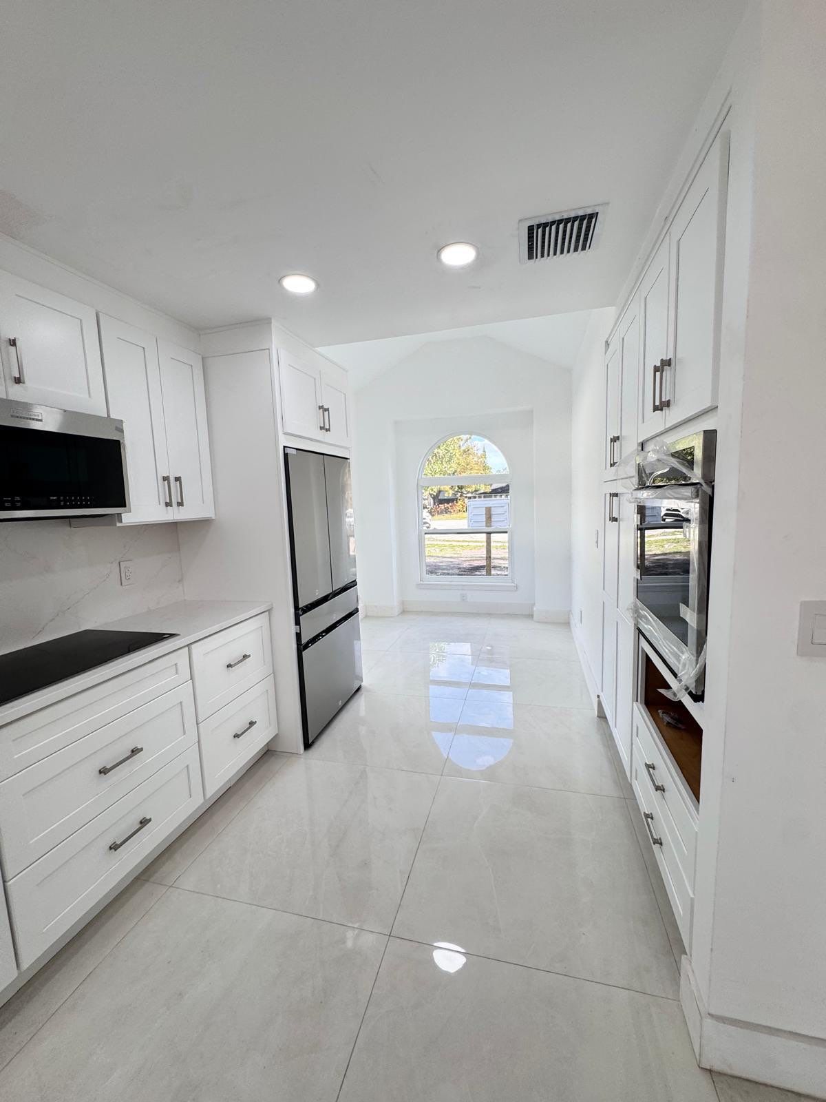FIX & FLIP Kitchen Area